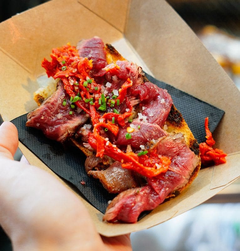 Bocado de carne con pimientos, en 'Born Street Food'