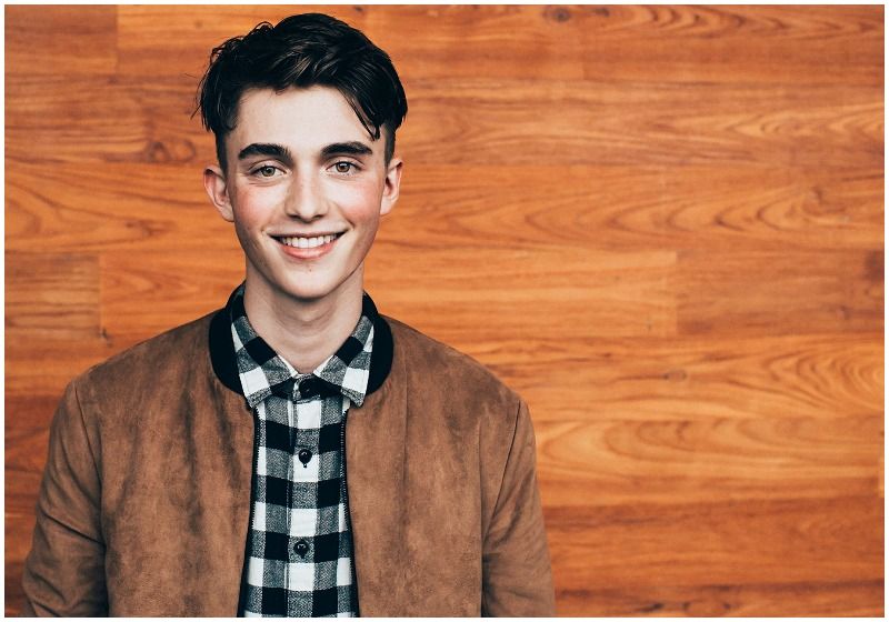 greyson chance celebs youtubers 03