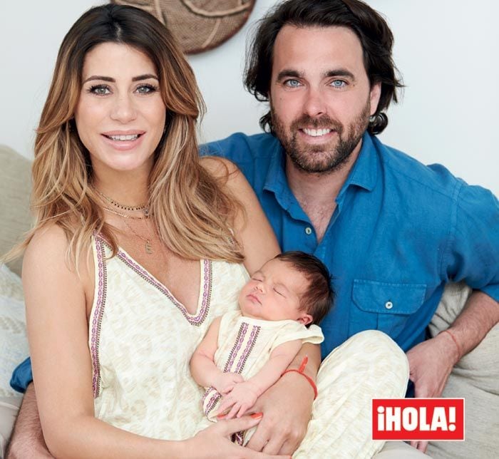 Elena Tablada y Javier Ungría nos presentan a su hija, Camila