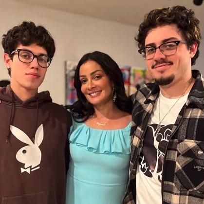 Dayanara Torres y sus hijos