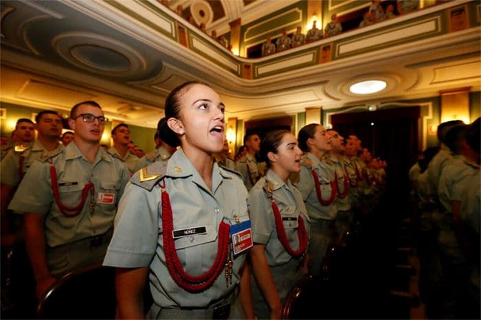 Cadetes de la Academia