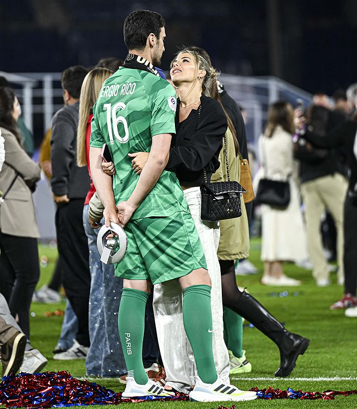 Sergio Rico y Alba Silva 