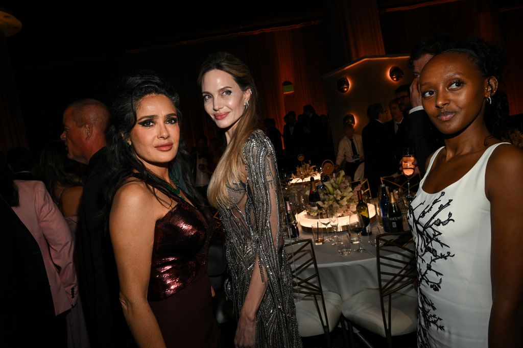 Salma Hayek junto a su amiga Angelina Jolie y su hija Zahara.