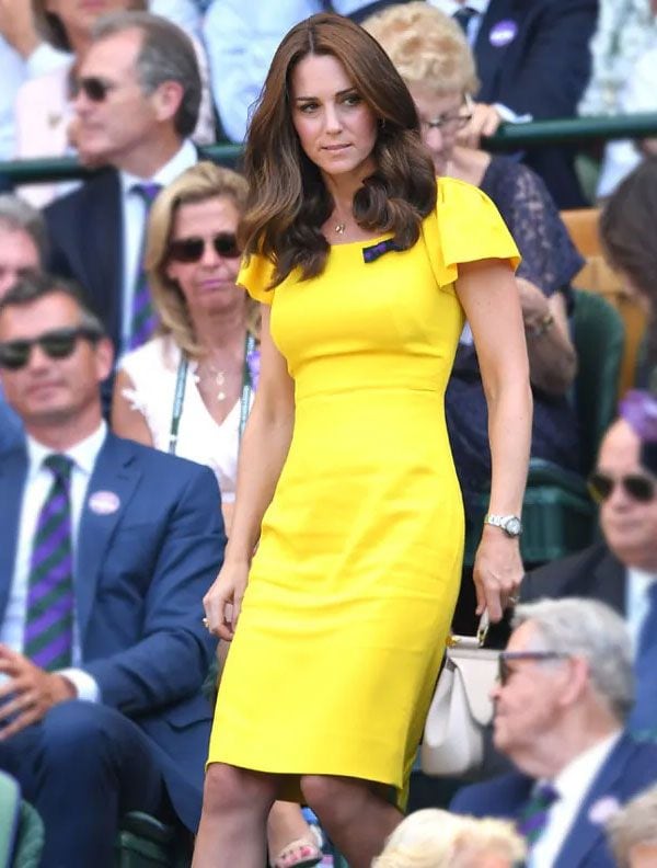 Kate Middleton con un vestido amarillo de 1.300 euros