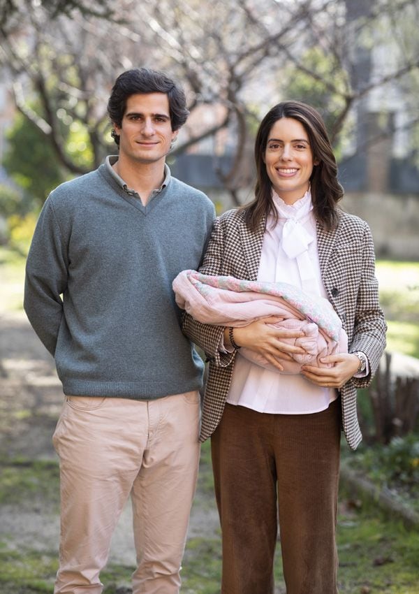 Sofía Palazuelo y su look español con guiño a la princesa Diana