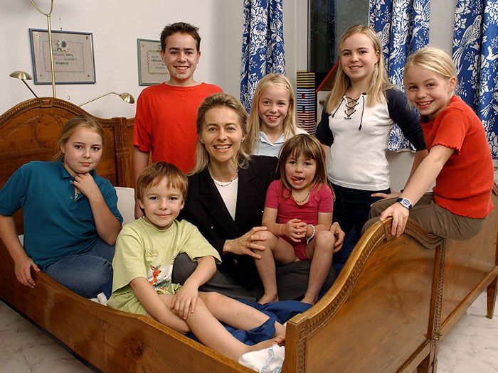 Imagen de Ursula von der Leyen junto a sus 7 hijos 