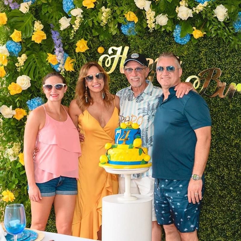 lili estefan cumpleanos papa 4a