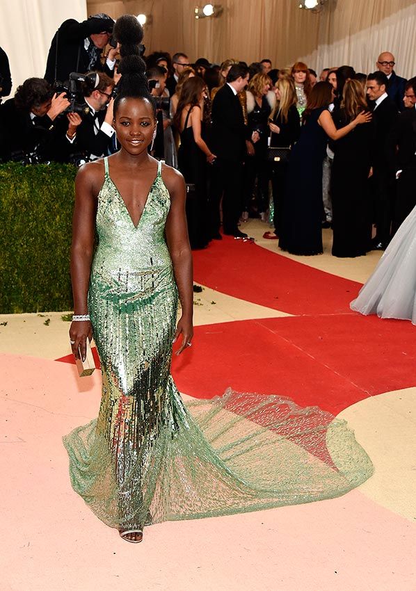 lupita_nyongo_met_gala_2016_1a.jpg