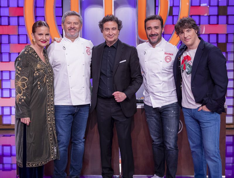 Miki Nadal y Juanma Castaño visitan MasterChef