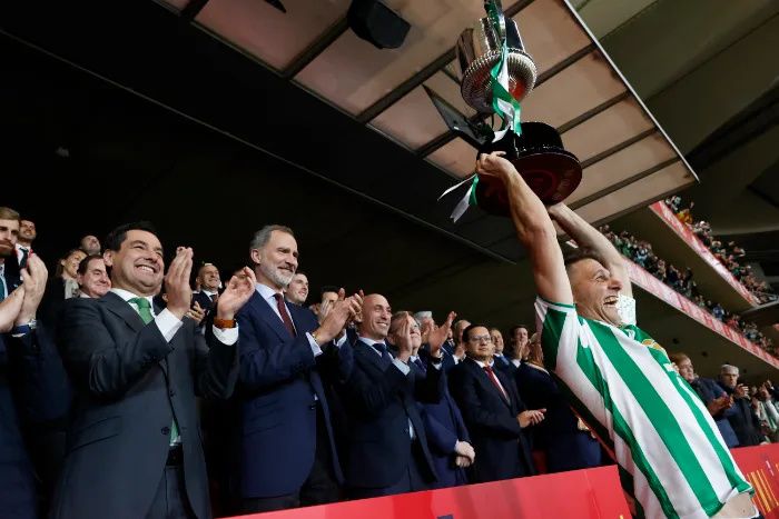 El deportista ha estado dos décadas en el Betis