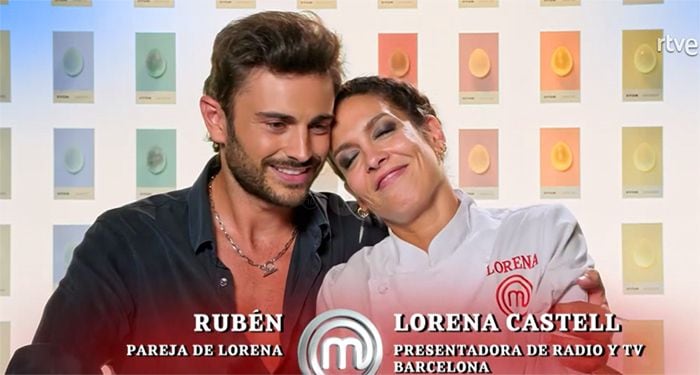 Lorena Castell con su novio Rubén