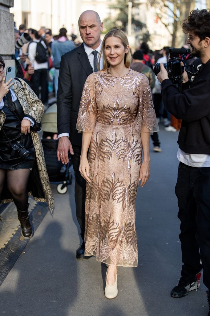 Kelly Rutherford llega al desfile de Elie Saab