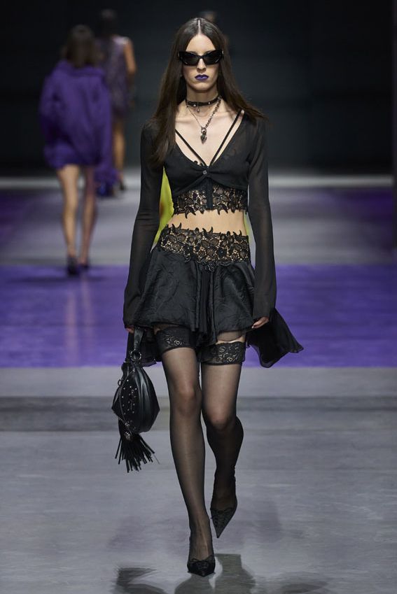 versace048a