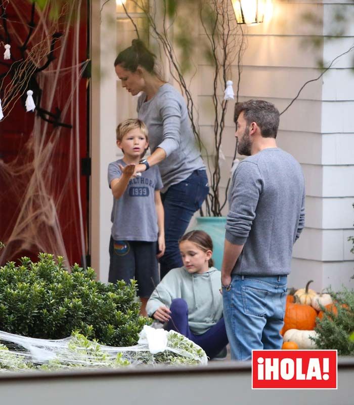 Ben Affleck junto a su familia 