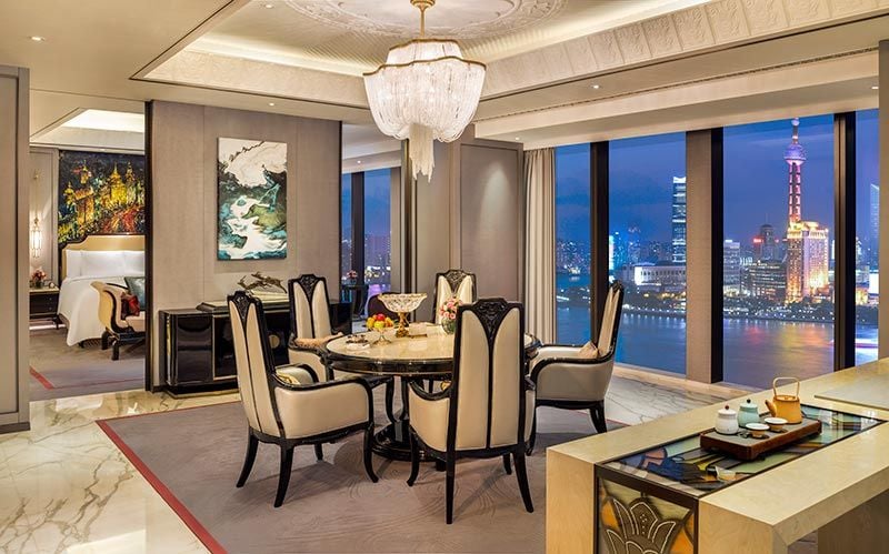 Diplomat-River-View-Suite-Living-Room