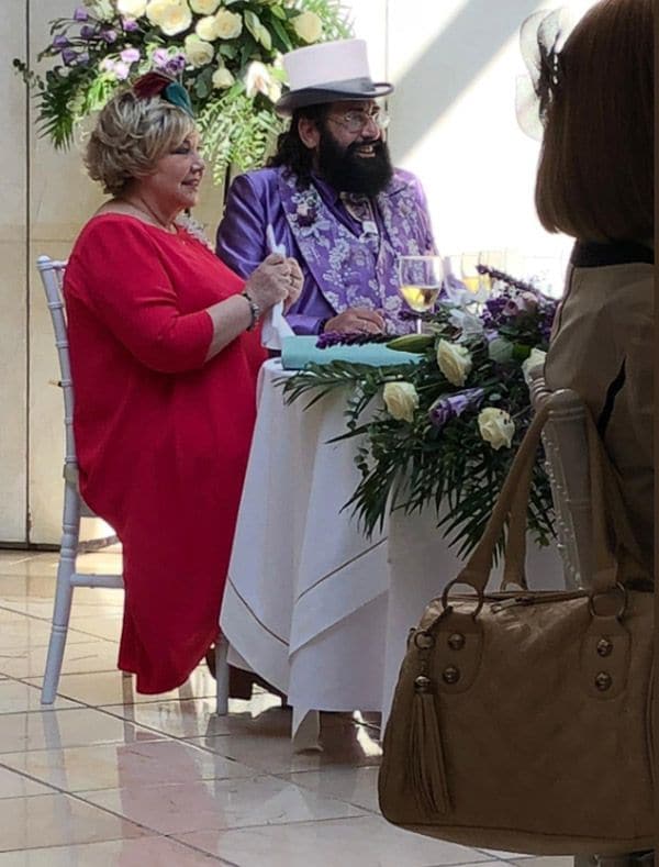 Karina y Juan Miguel Martínez en la boda de su hija