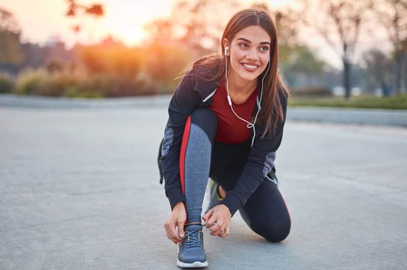 chica correr ejercicio