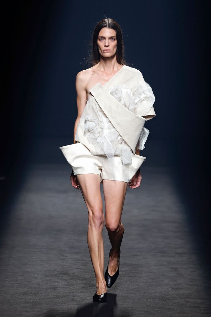 Mercedes-Benz Fashion Week: Ángel Schlesser Primavera/Verano 2025