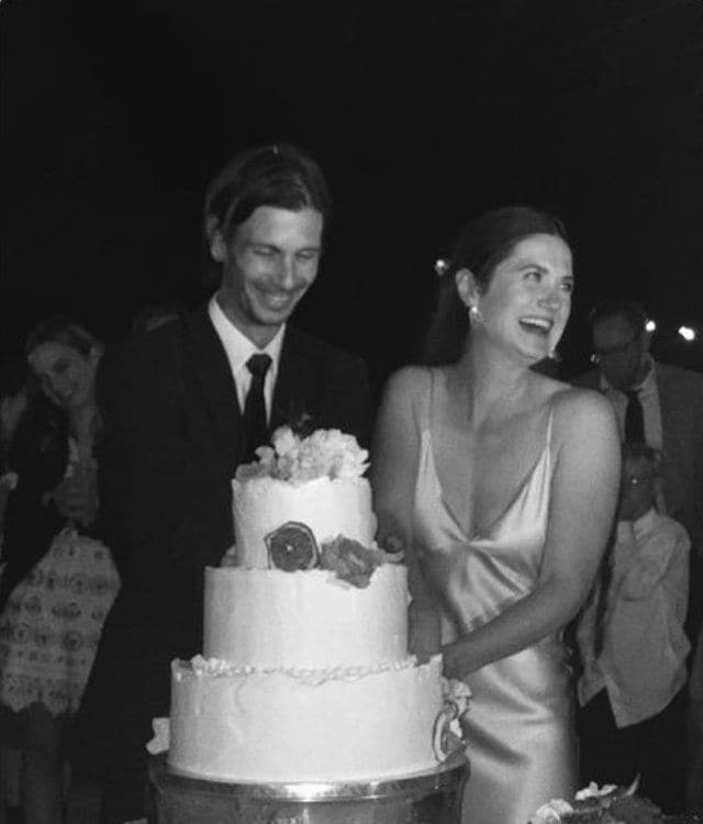 Boda de Bonnie Wright y Andrew Lococo 