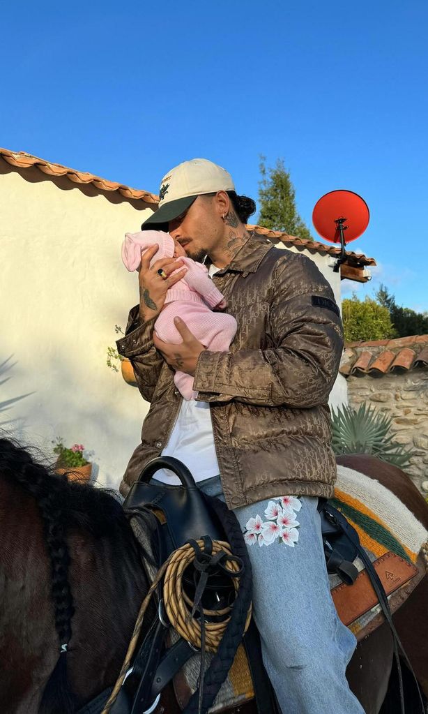 maluma y su hija paris