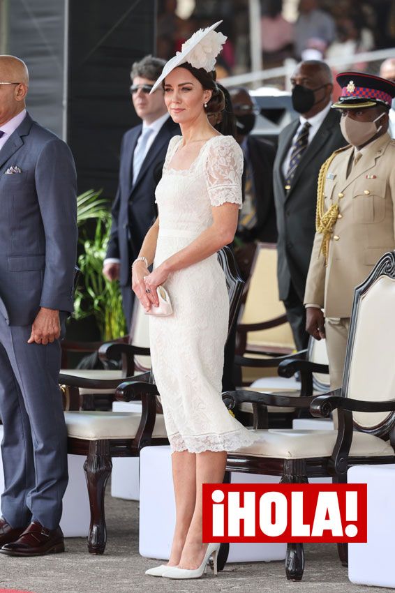 Kate Middleton copia un look que Isabel II llevó hace 65 años