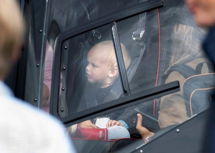 Los príncipes Alexander y Gabriel de Suecia, protagonistas de una carrera automovilística