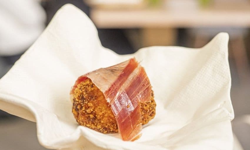 Croqueta de jamón Joselito.