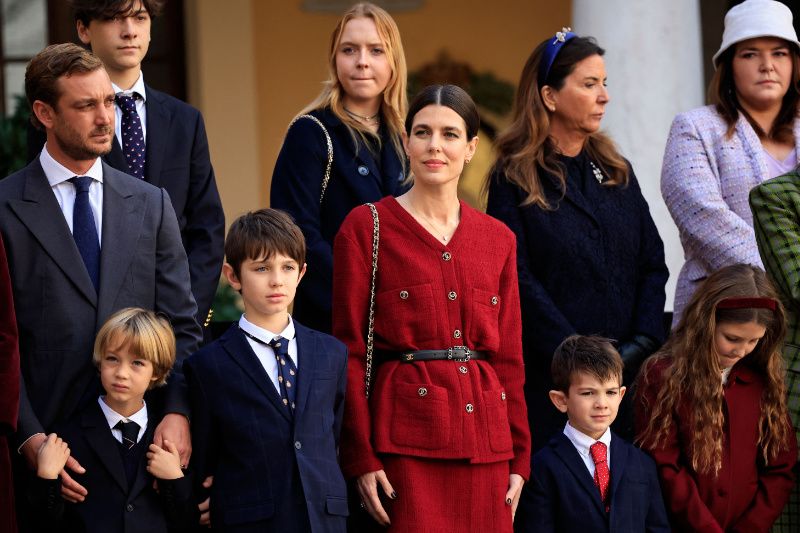 Carlota Casiragahi con sus hijos