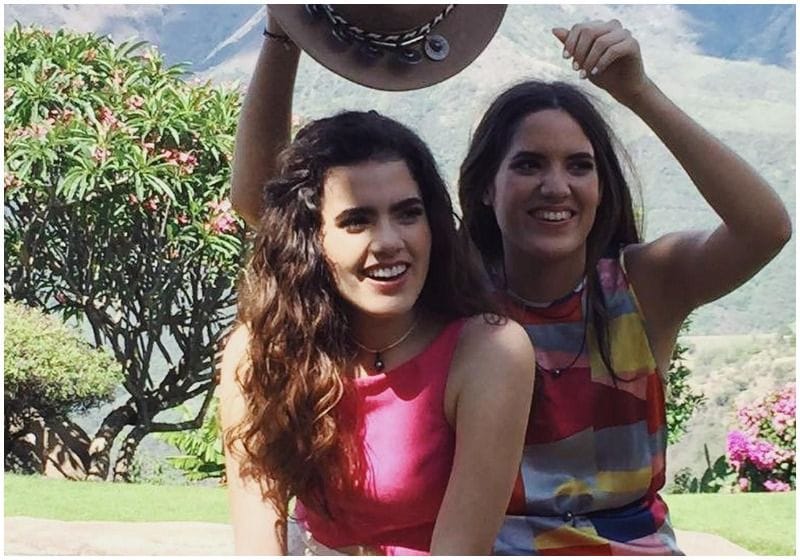 Hermosas distintas mellizas Camila America Fernandez 02