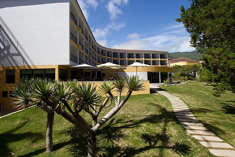 terra-nostra-hotel-Garden-View-fachada-azores