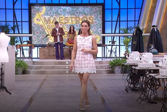 El momentazo de Raquel Sánchez Silva luciendo el vestido con el que Massiel