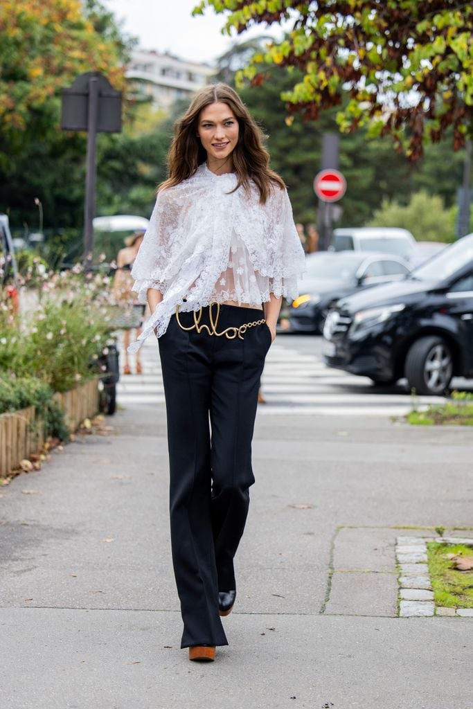 Karlie Kloss en el desfile de Chloé en Paris Fashion Week