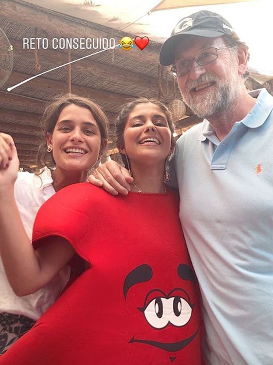 El inesperado encuentro de María Pombo con Mariano Rajoy durante la despedida de soltera de su hermana