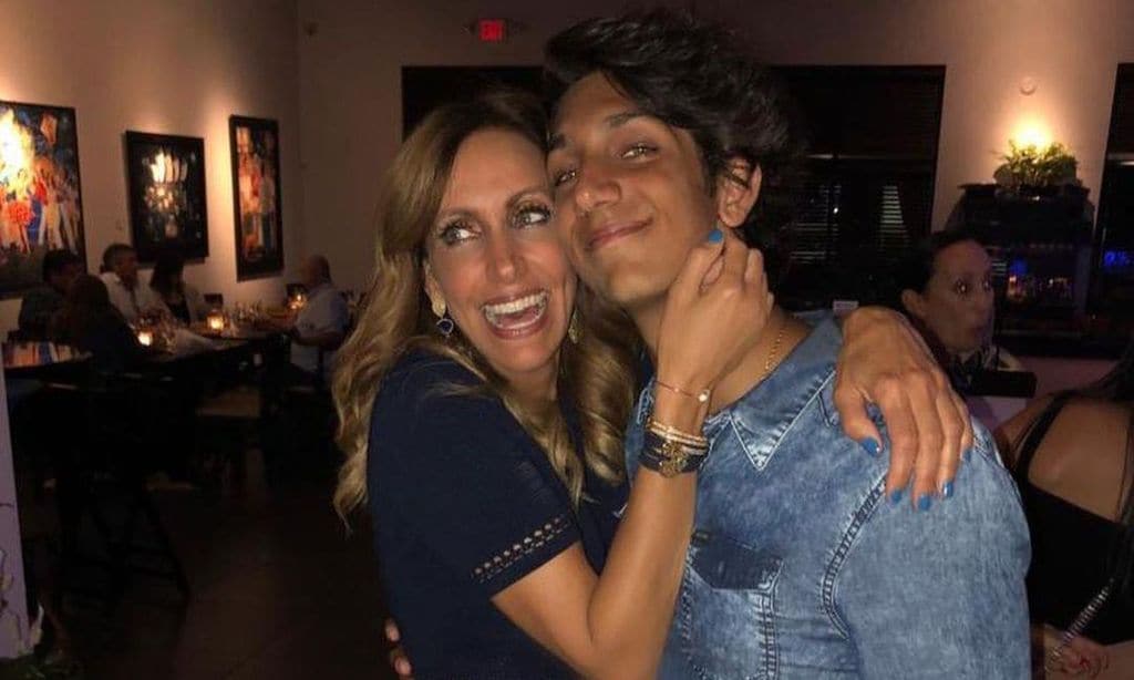 lili estefan y su hijo lorenzo