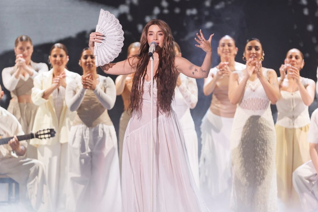 Lola Índigo en los premios Goya
