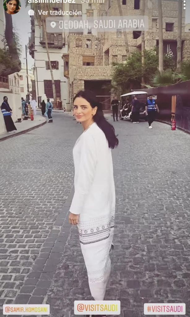 aislinn derbez y su novio en arabia saudita