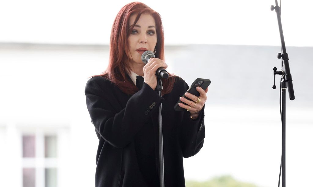 priscilla presley en el funeral de lisa marie presley