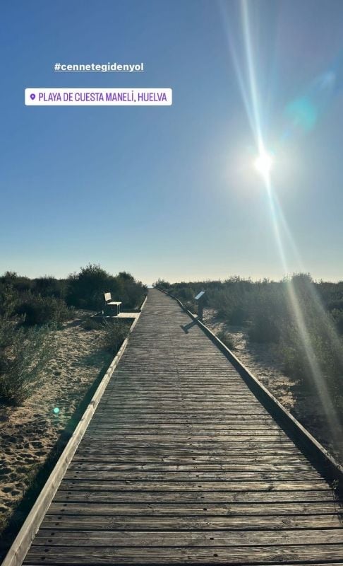 Onur Seyit Yaran ('Hermanos') estuvo en la playa de Cuesta de Manelí, en Hurlva