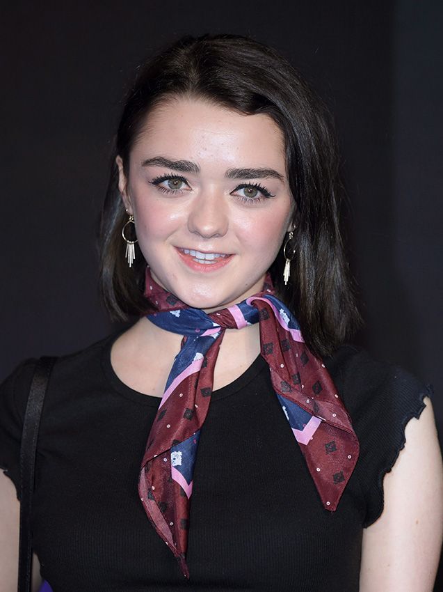 maquillaje maisie williams