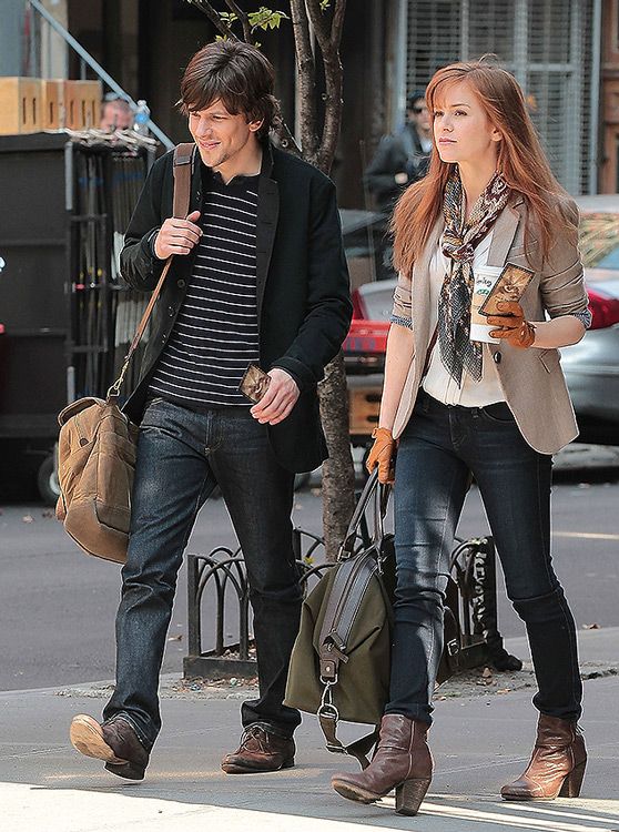 Jesse Eisenberg y Isla Fisher en 'Ahora me ves'