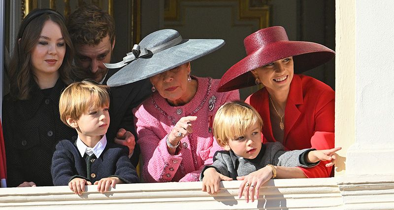 Estefanía de Mónaco con sus hijos 