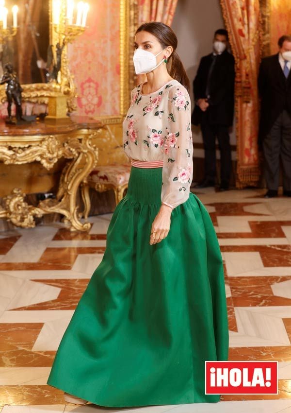 Doña Letizia con look de gala