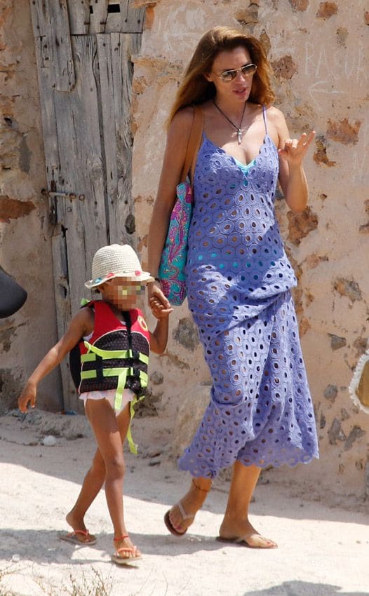 Esther Cañadas con su hija Galia