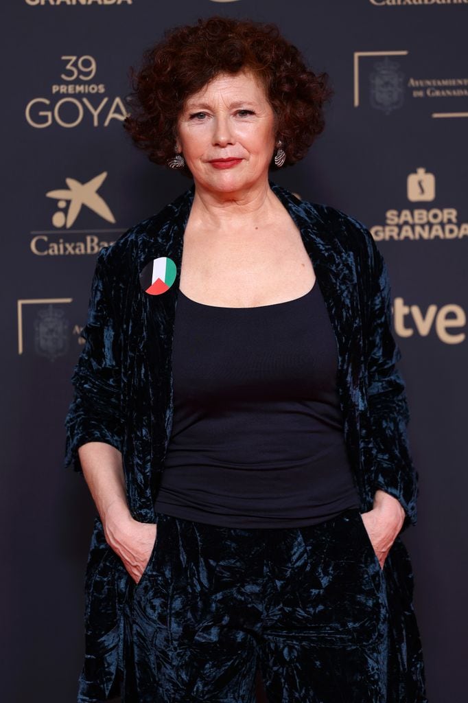 GRANADA, SPAIN - FEBRUARY 08:  Icíar Bollaín attends the red carpet during Goya Cinema Awards 2025 at the Granada Conference & Exhibition Centre on February 08, 2025 in Granada, Spain. (Photo by Pablo Cuadra/Getty Images)