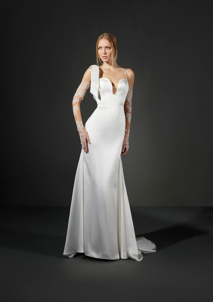 Pronovias x Vera Wang