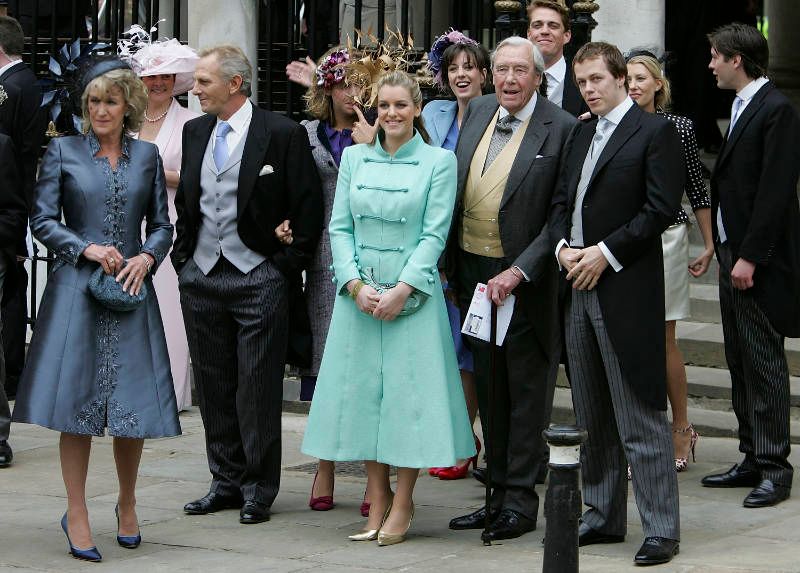 Familia de Camilla en su boda con el rey Carlos 