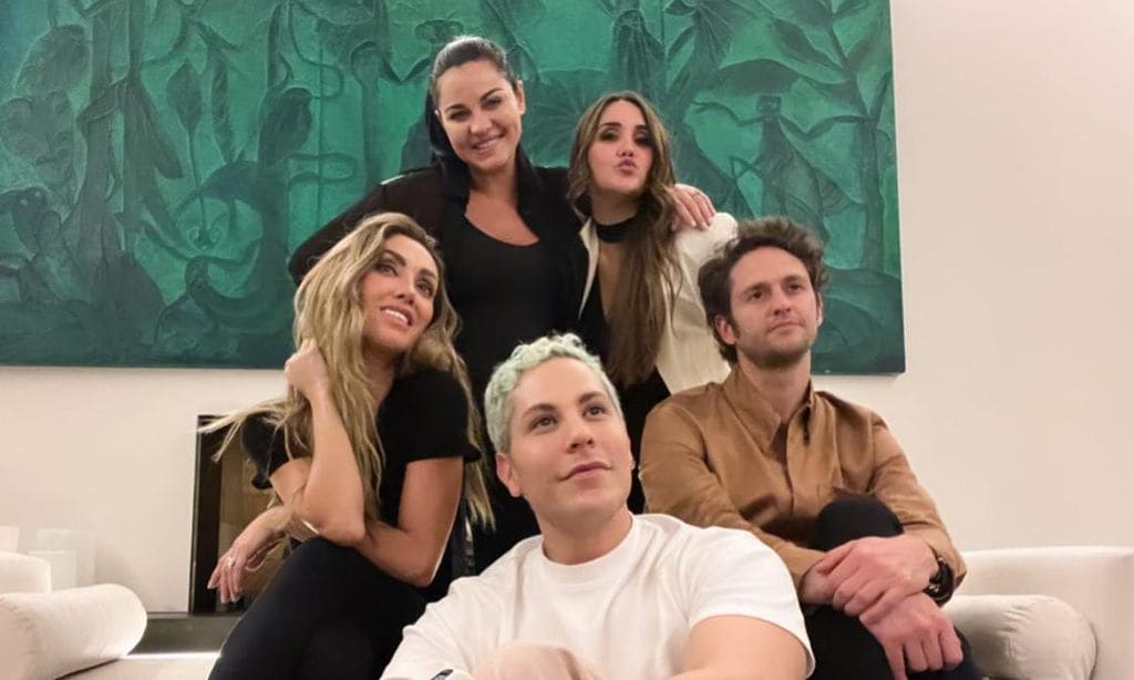 Anahí, Dulce María, Maite Perroni, Christian Chávez y Christopher Uckermann