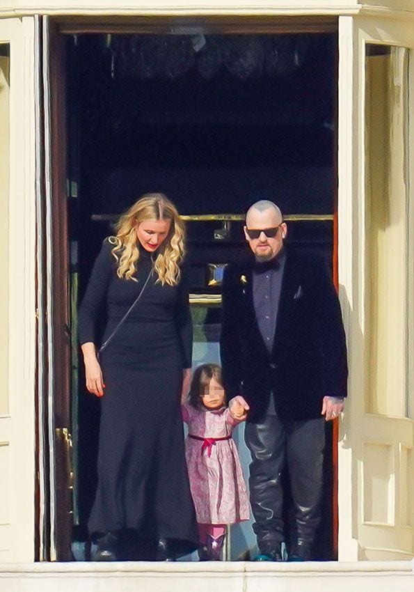 Cameron Diaz y Benji Madden con su hija Radixx