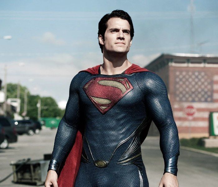 Henry Cavill como Superman 