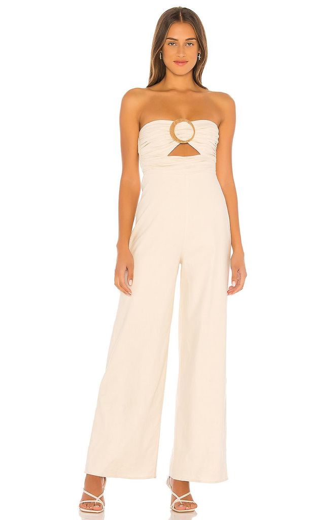 9 prendas hechas con lino x revolve amma jumpsuit de house of harlow 1960 